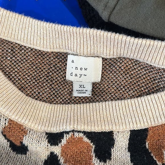 A New Day sweater size XL women’s - Picture 6 of 7